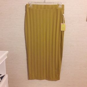 Forever 21 midi skirt